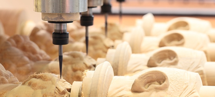 Processo de produção moveleira – potencializando máquinas 2.5 eixos para multiplanos